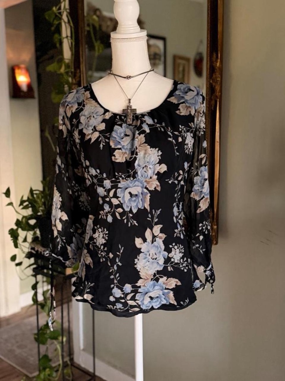 babydoll Fairy 100% silk blouse, black with floral pattern